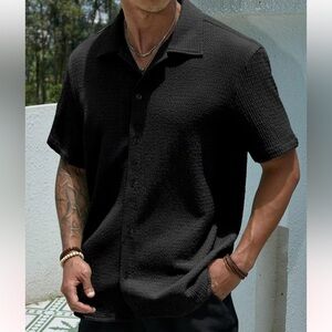 Men’s Textured Button-Up Short Sleeve with Collar